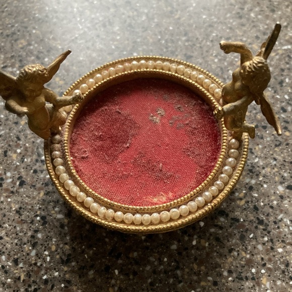 Two Dainty “Holders” for Jewelry, etc - Picture 5 of 10